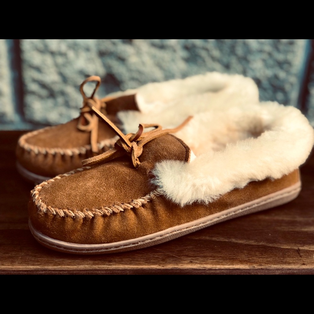 Minnetonka Slippers Alpine